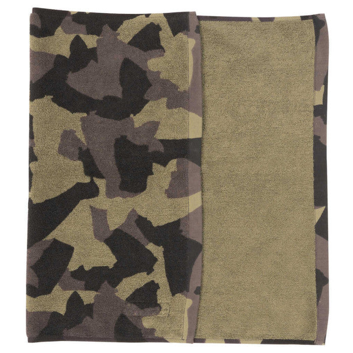 Avid Carp Hand Towel